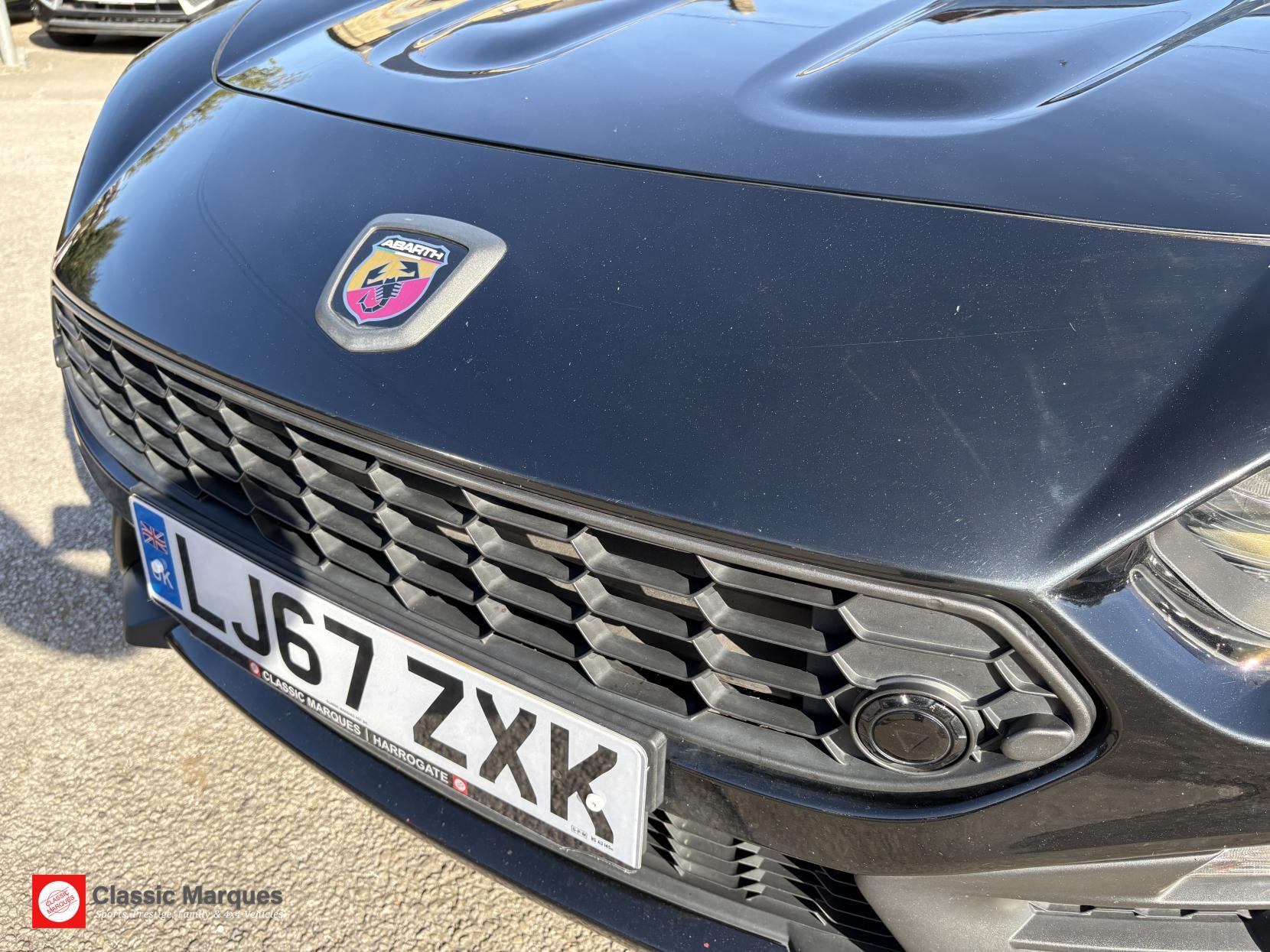 Abarth 124 Spider view 18