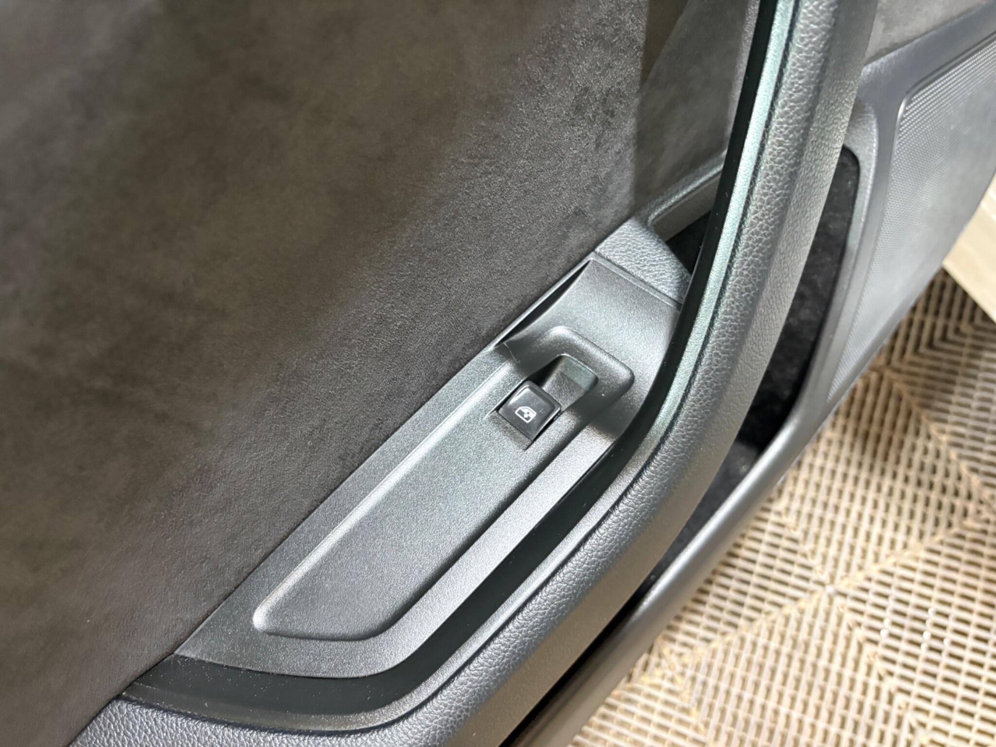 Skoda Superb view 76