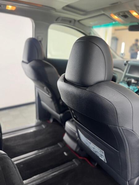 2013 Toyota Vellfire image 22