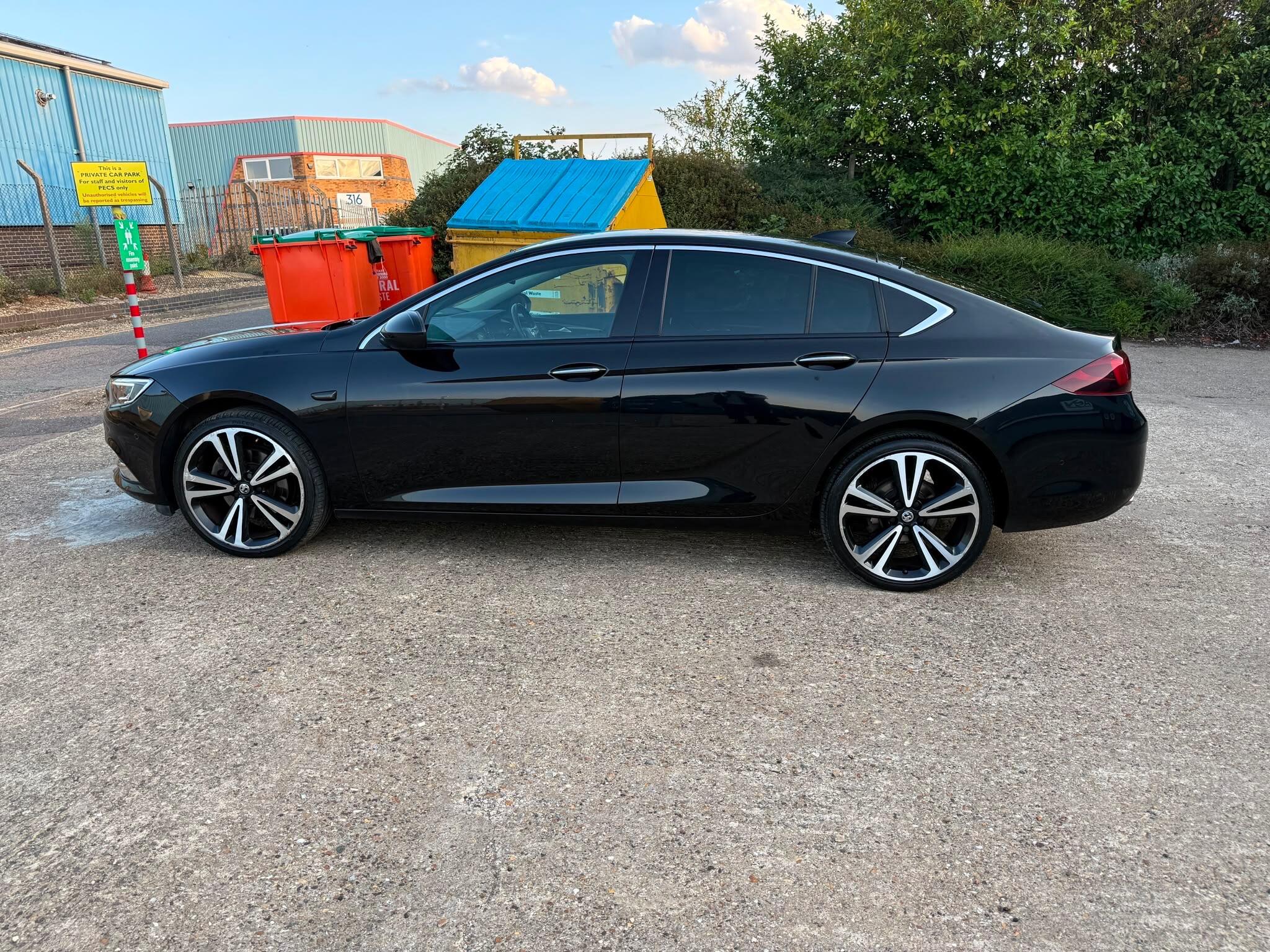 Vauxhall Insignia view 32