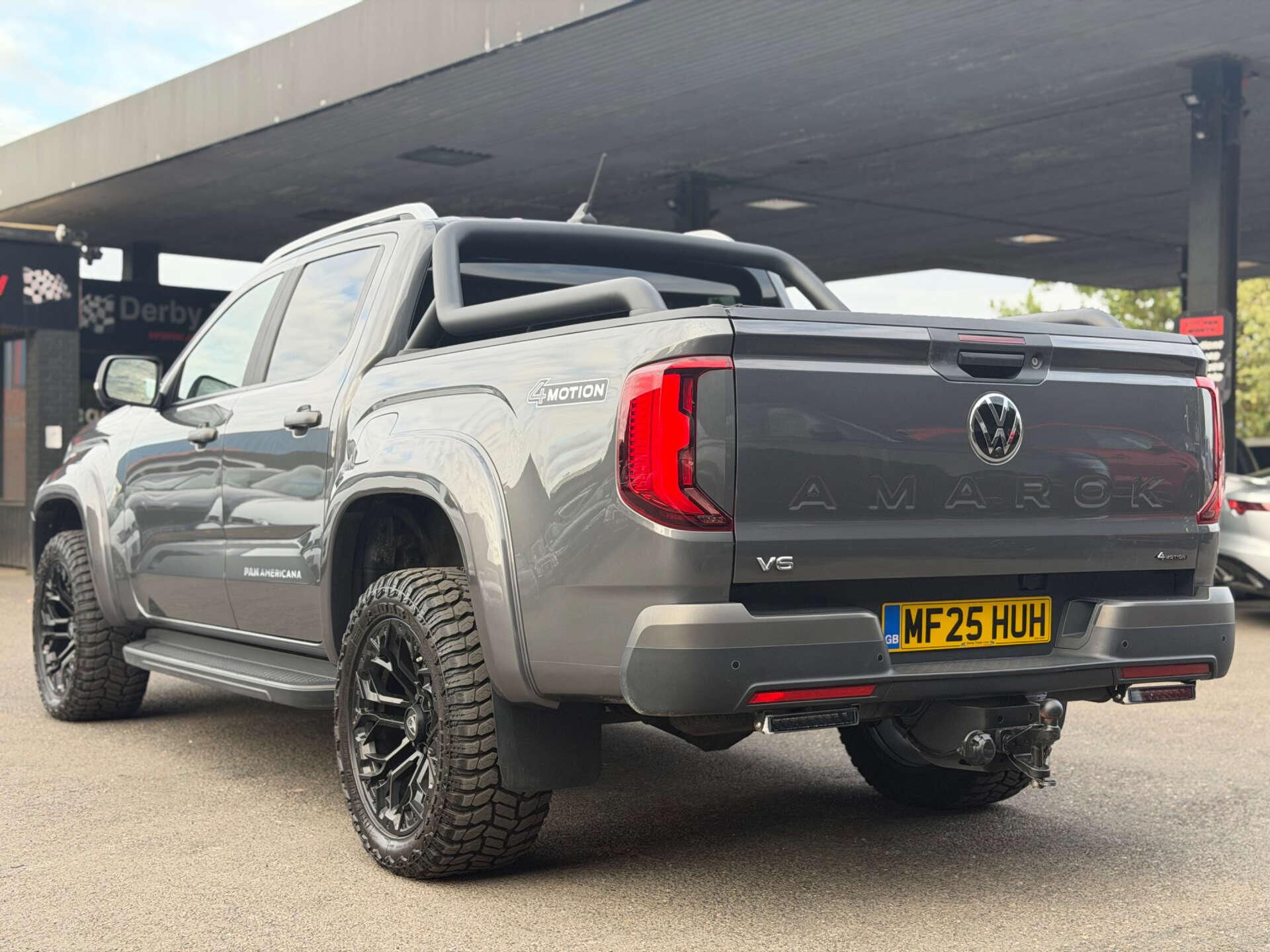 Volkswagen Amarok view 11