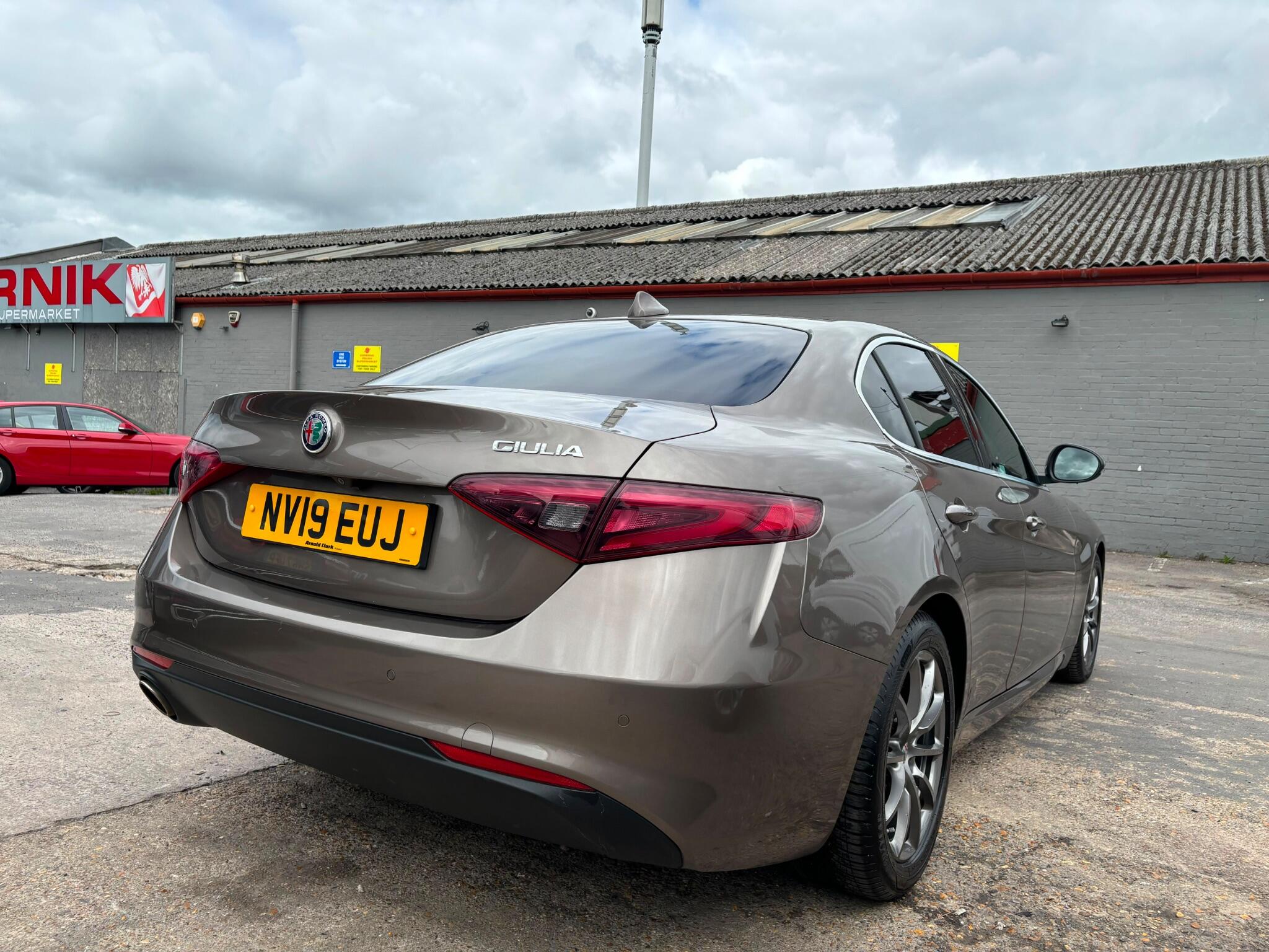 Alfa Romeo Giulia view 9