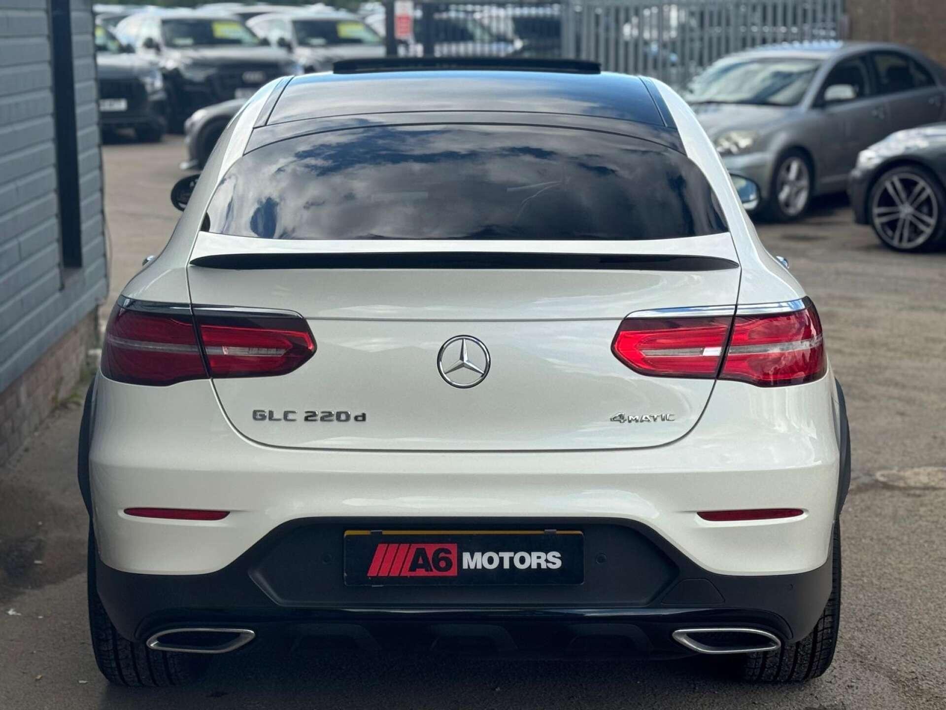 Mercedes-Benz GLC view 8