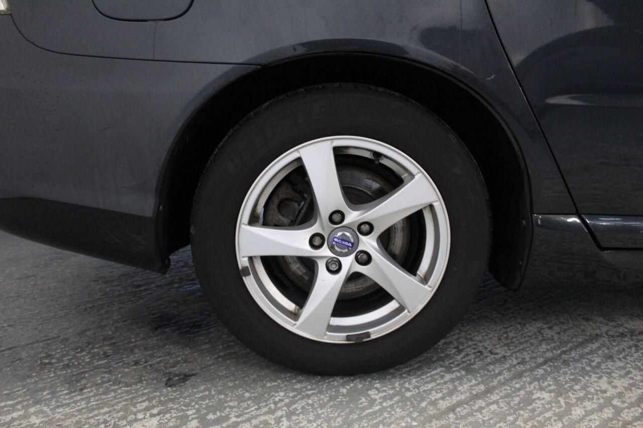 Volvo V70 view 56