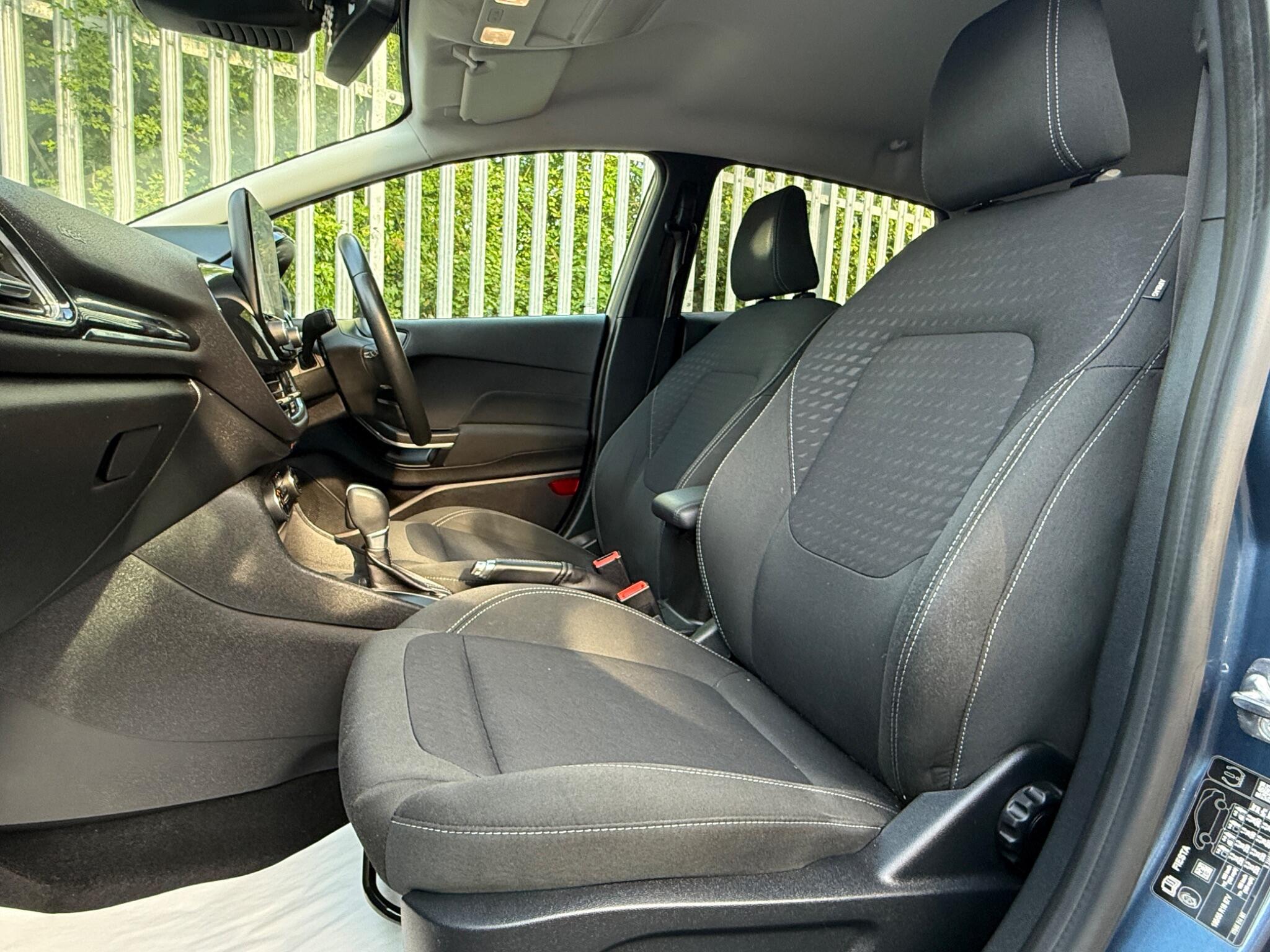 2019 Ford Fiesta image 42