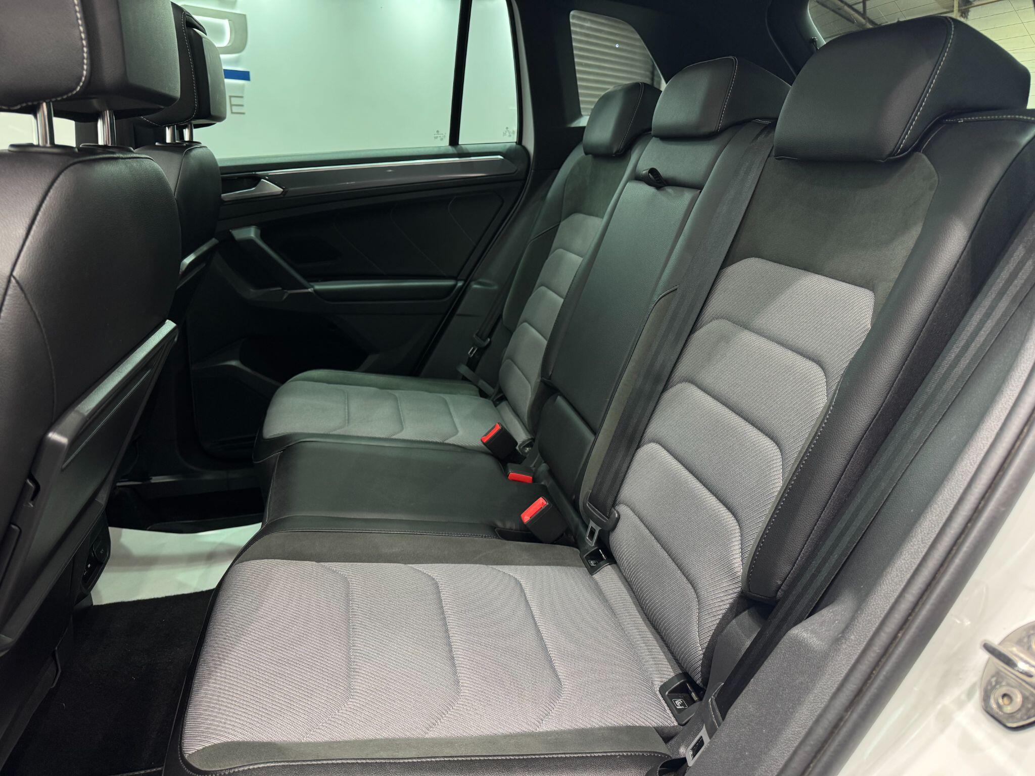 Volkswagen Tiguan view 54