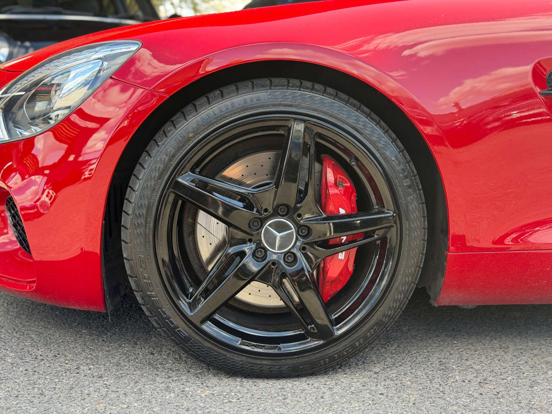 Mercedes-Benz Amg GT view 16