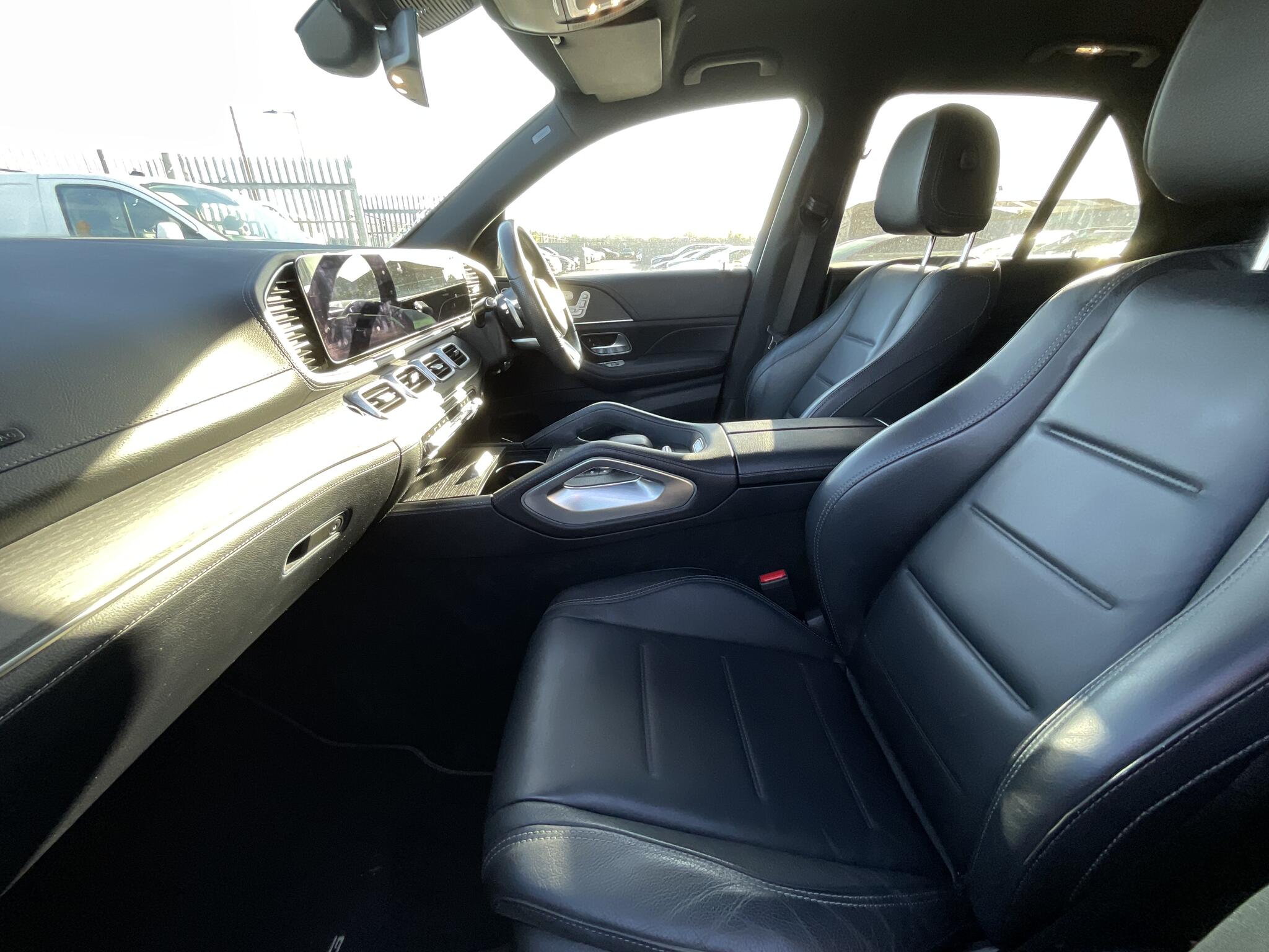 Mercedes-Benz Gle view 18