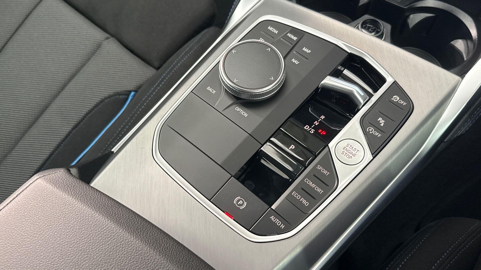 BMW 2 Series view 10