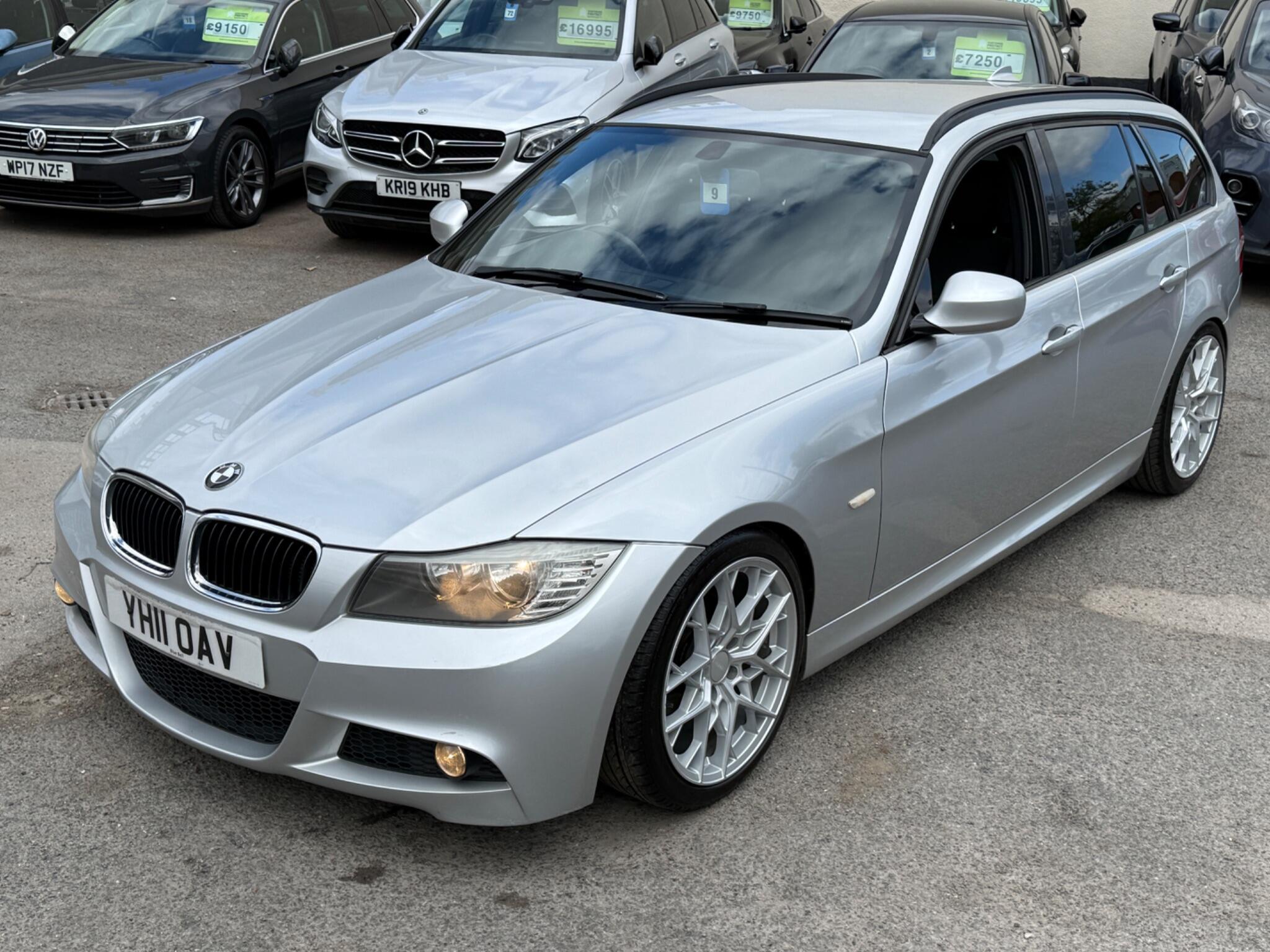 BMW 3 Series - Image 9