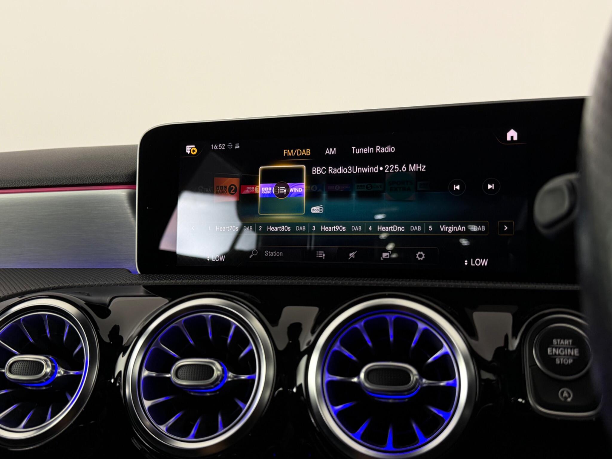 Mercedes-Benz A-Class view 29