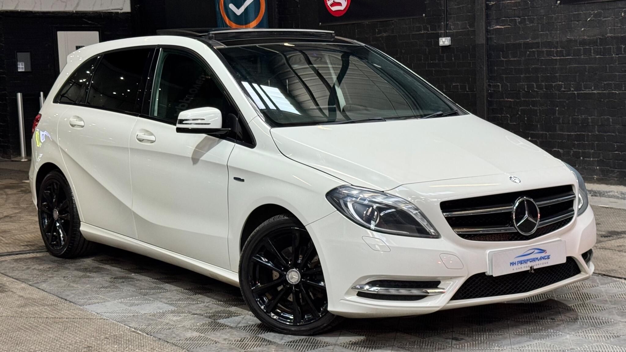Mercedes-Benz B Class view 3