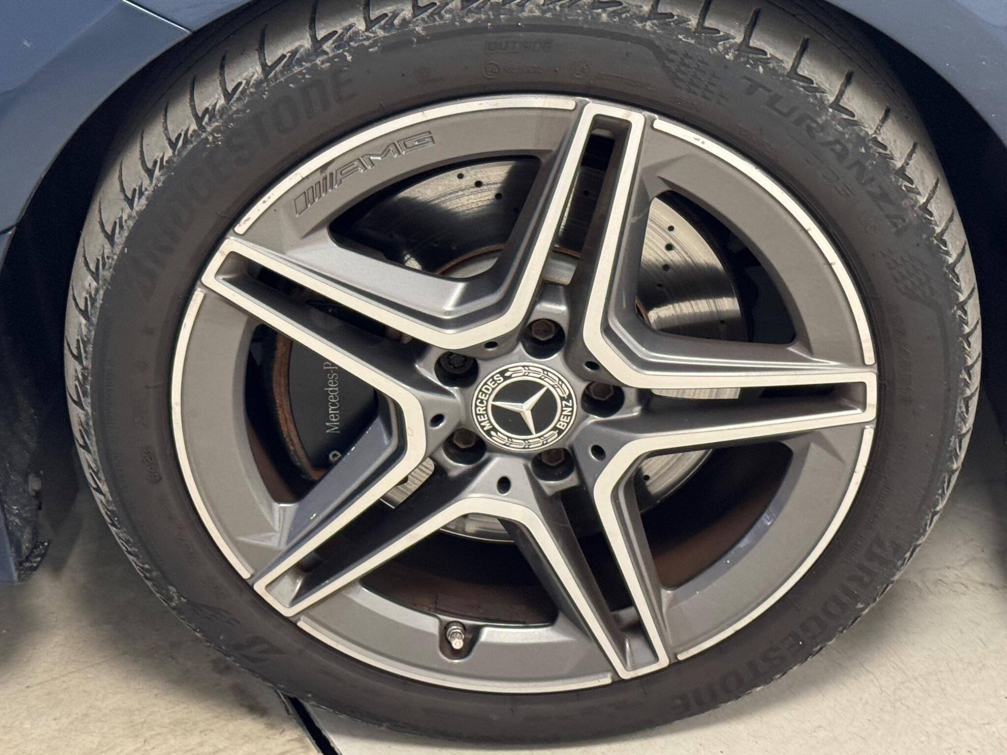 Mercedes-Benz Cla view 14