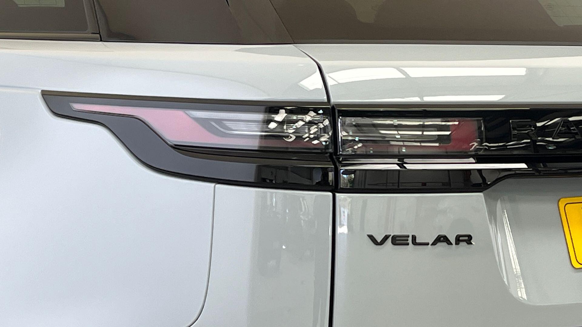 Land Rover Range Rover Velar view 19