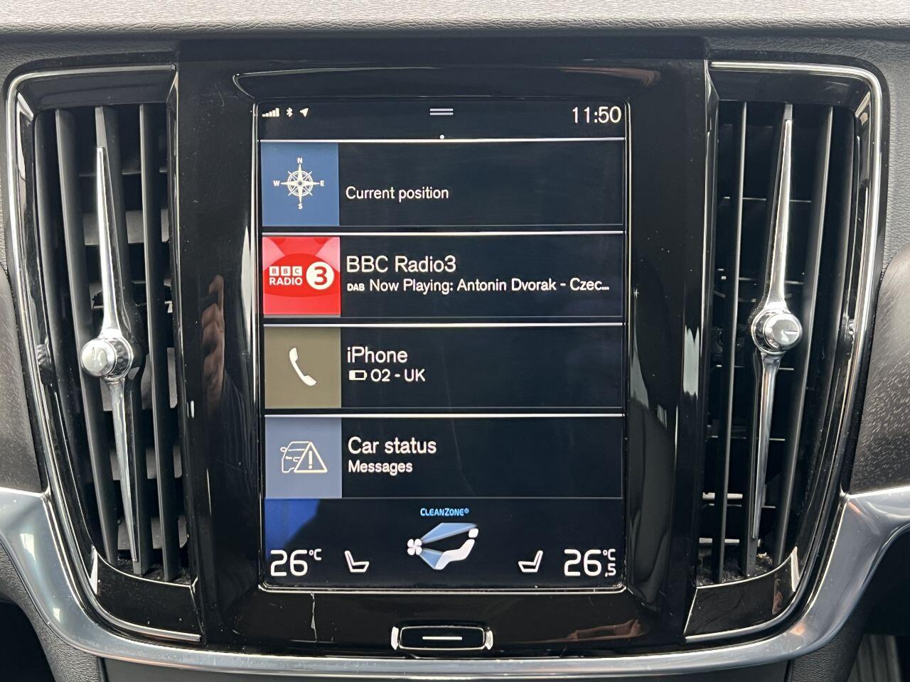 Volvo V90 Cross Country view 39