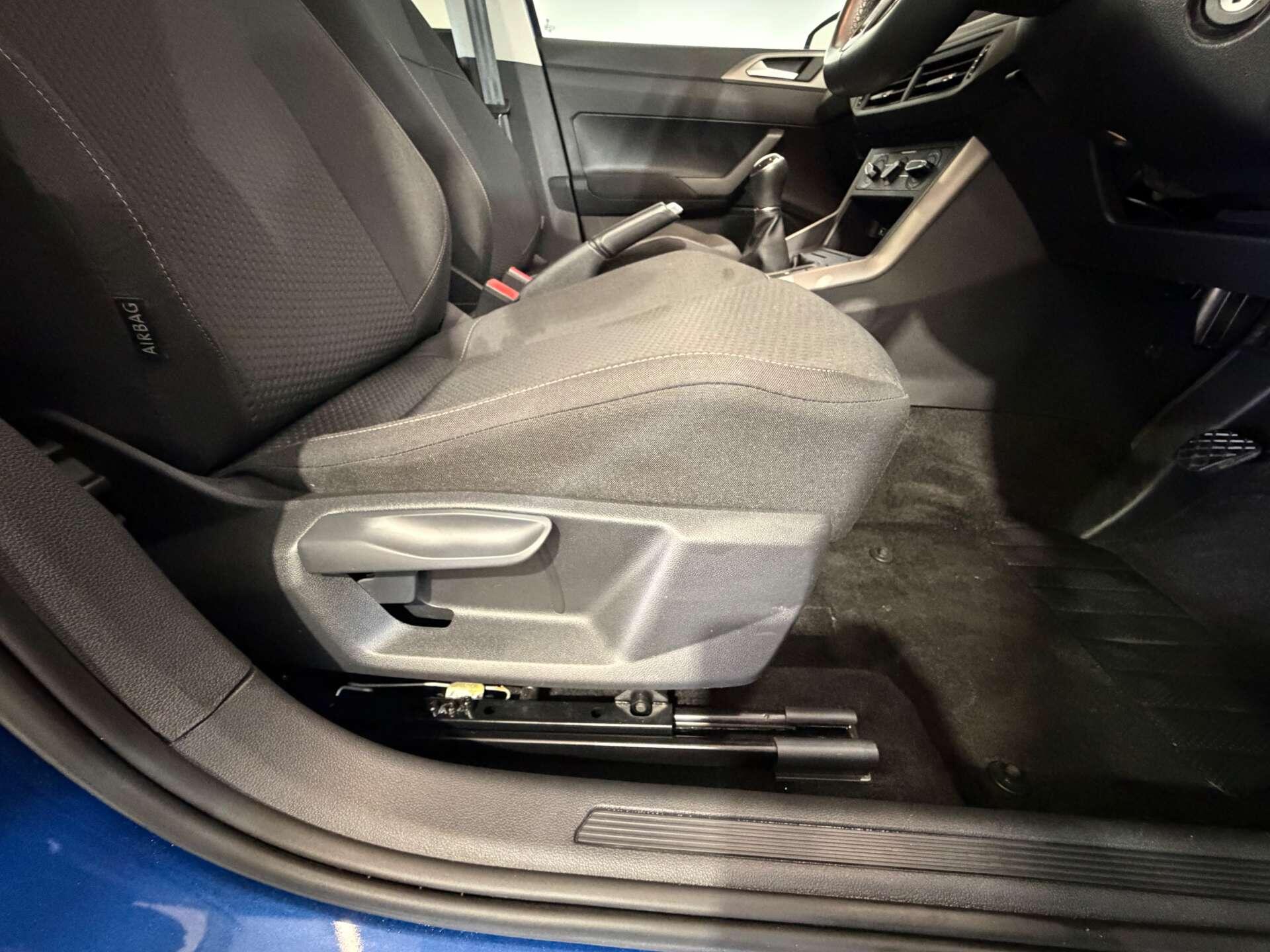 Volkswagen Polo view 18