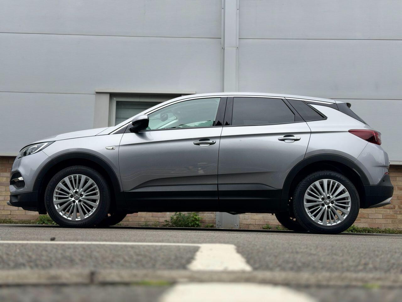 Vauxhall Grandland X view 51