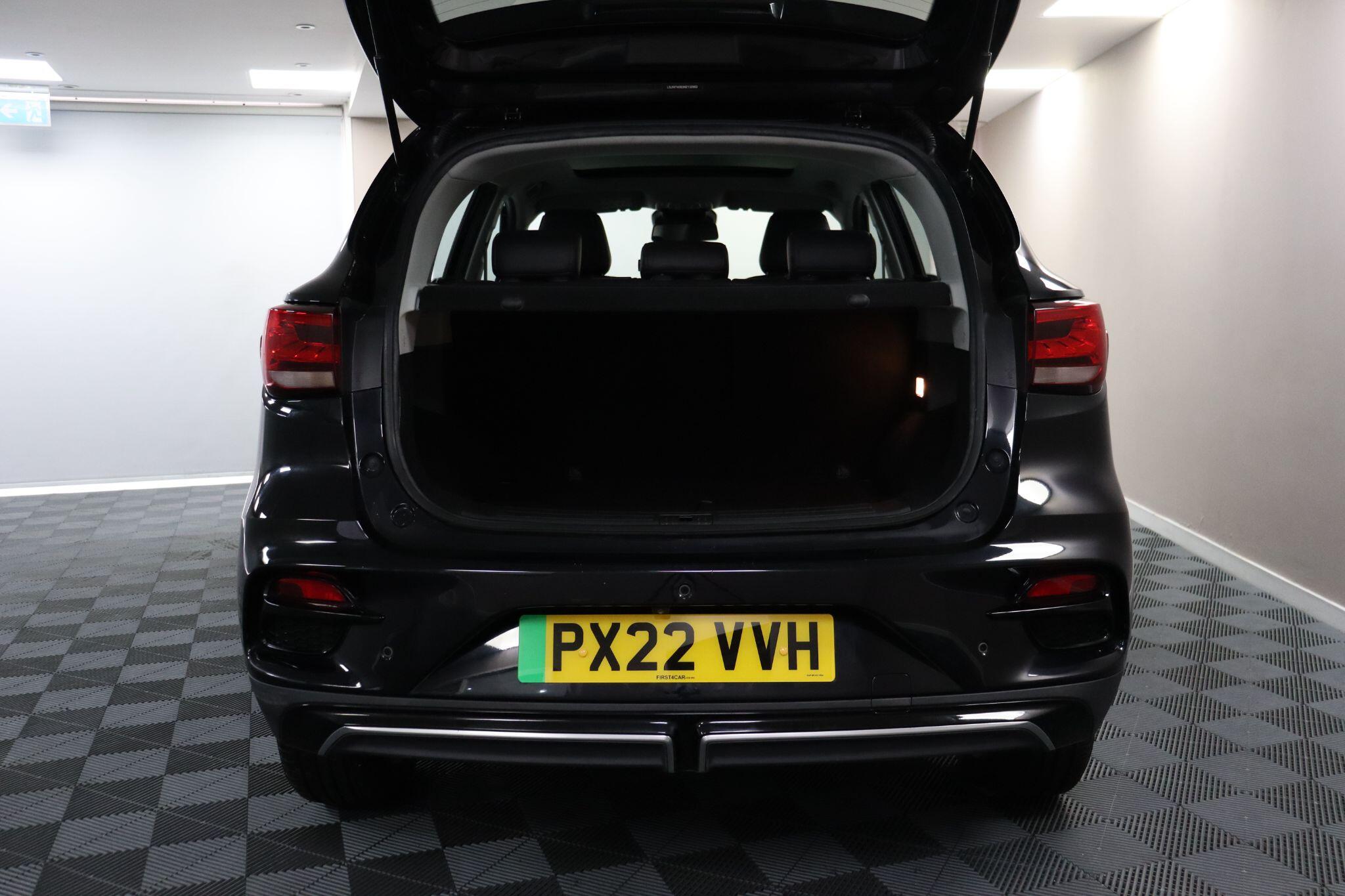 MG MG ZS view 14