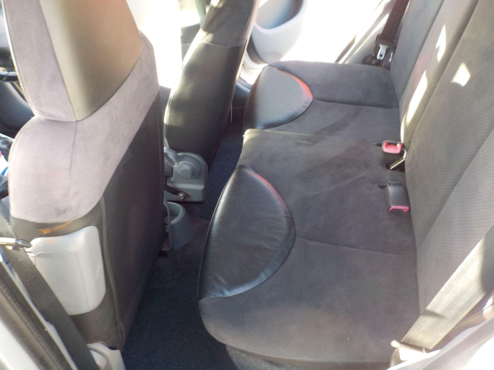 Toyota AYGO 1.0 VVT-i Platinum Euro 4 5dr