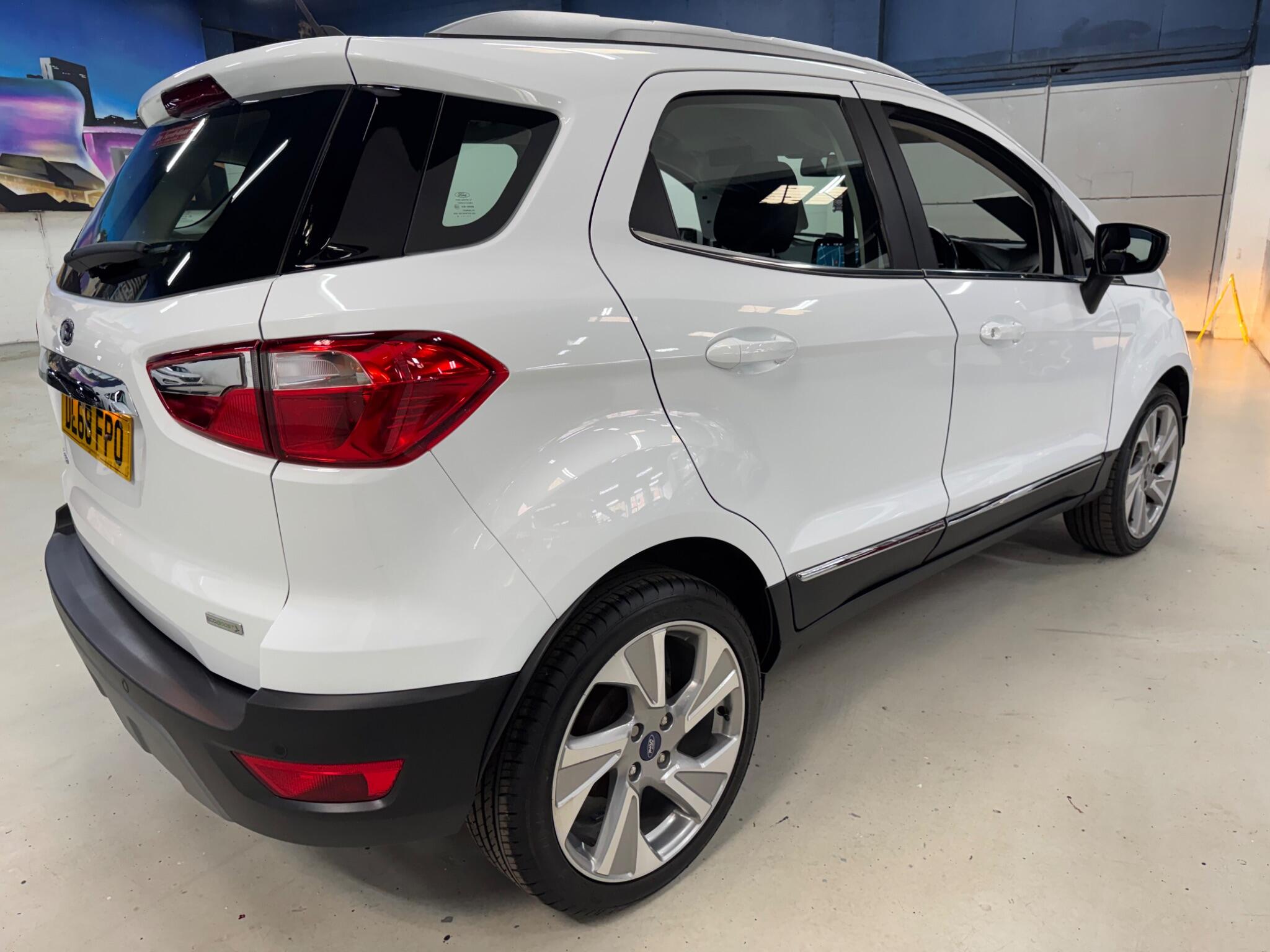 Ford Ecosport view 12