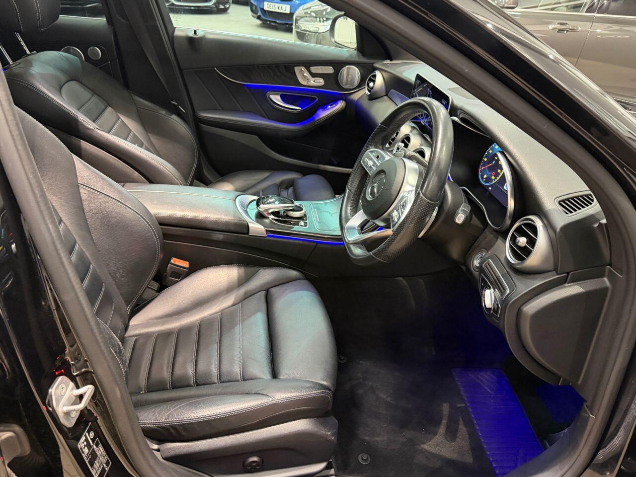 Mercedes-Benz C-Class view 22