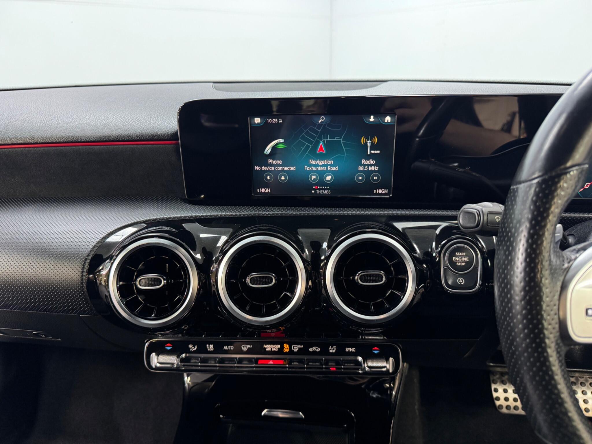 Mercedes-Benz A-Class view 34