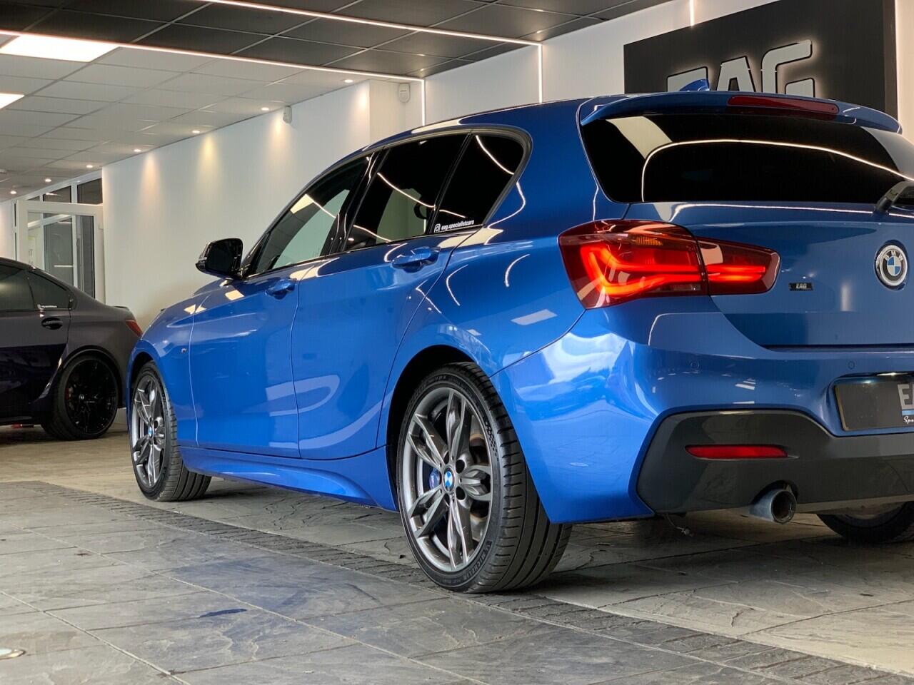 BMW 1 Series view 7