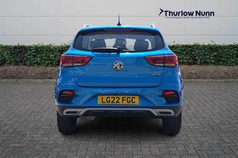 MG ZS view 4