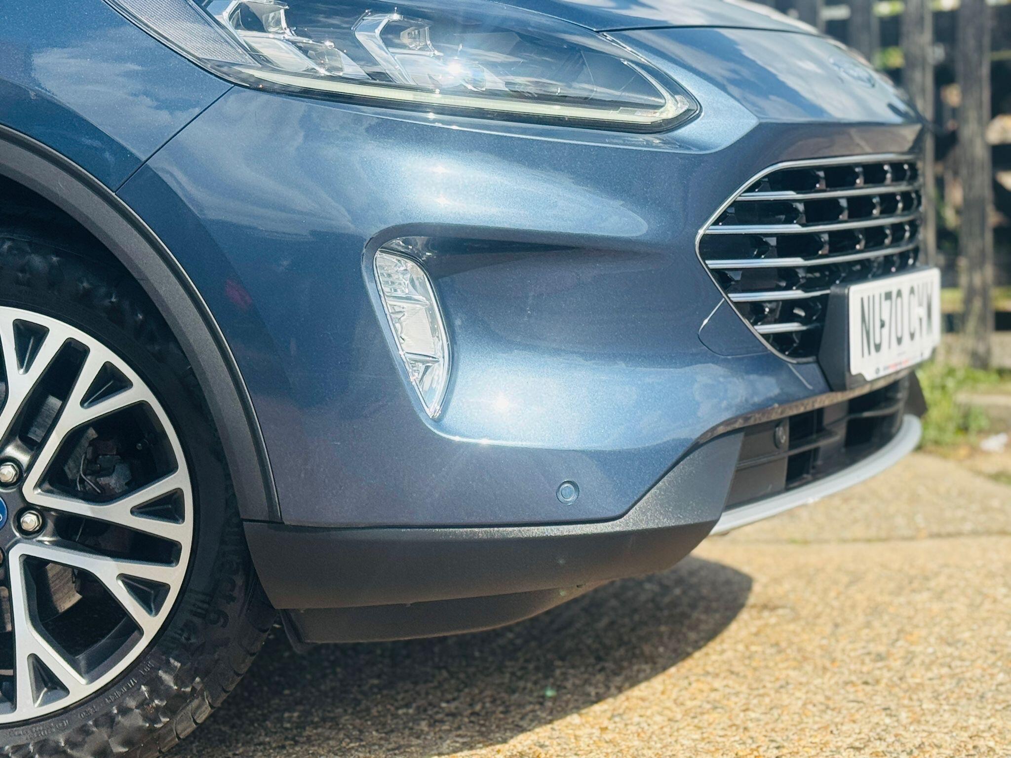 Ford Kuga view 40