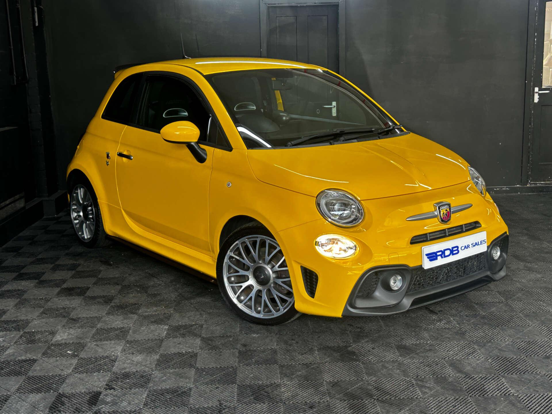 Abarth 595 view 11