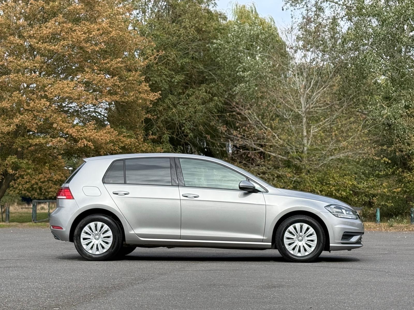 Volkswagen Golf view 7