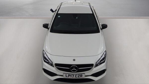 Mercedes-Benz Cla view 8
