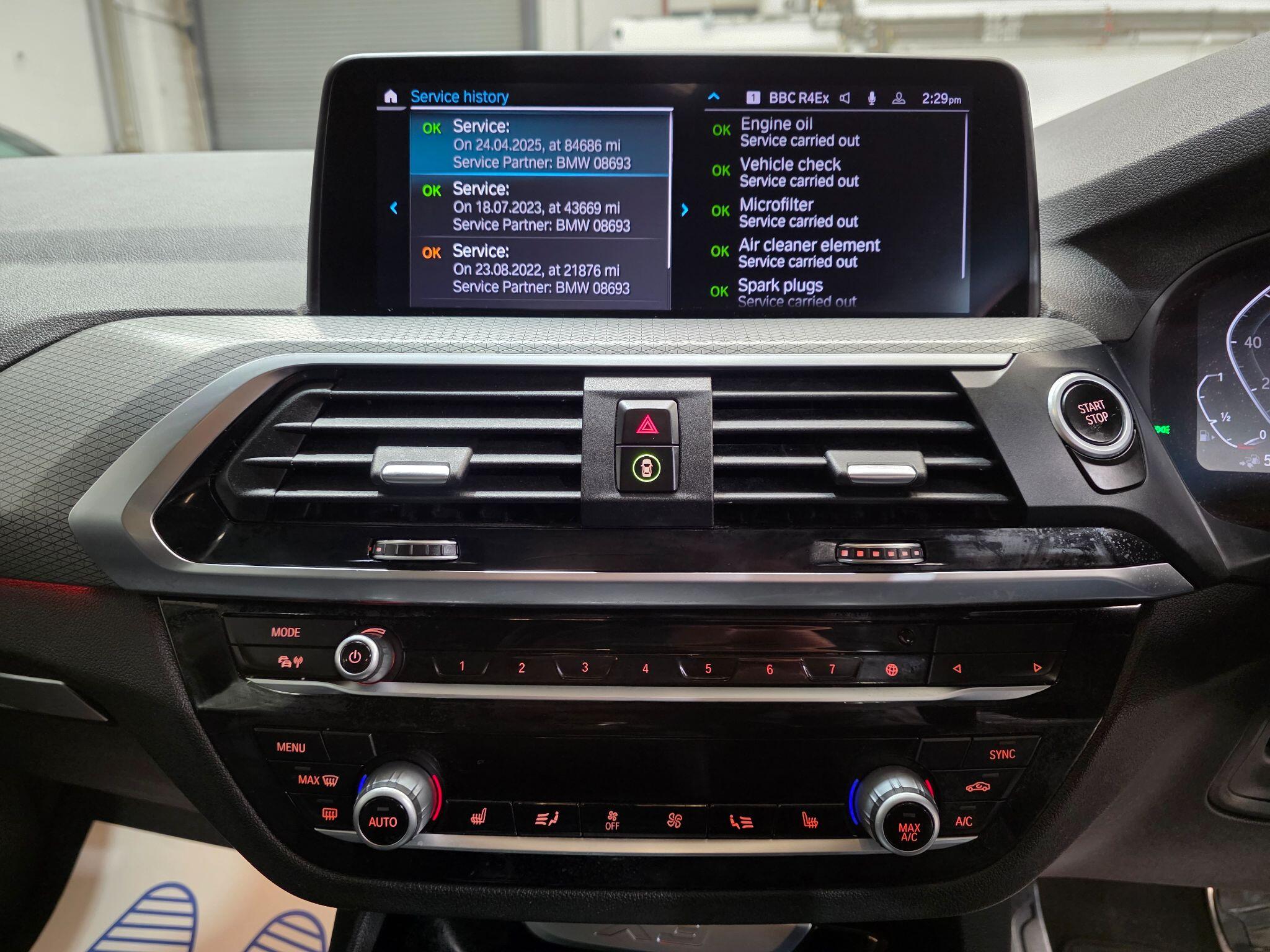 BMW X3 view 9