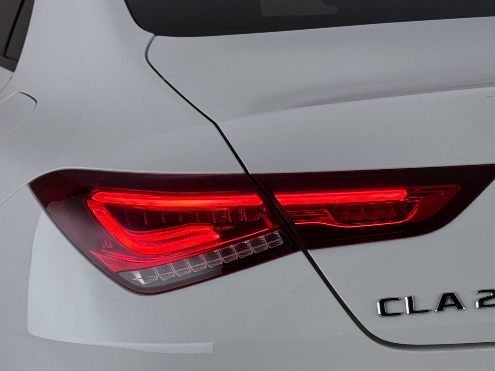 Mercedes-Benz CLA view 11
