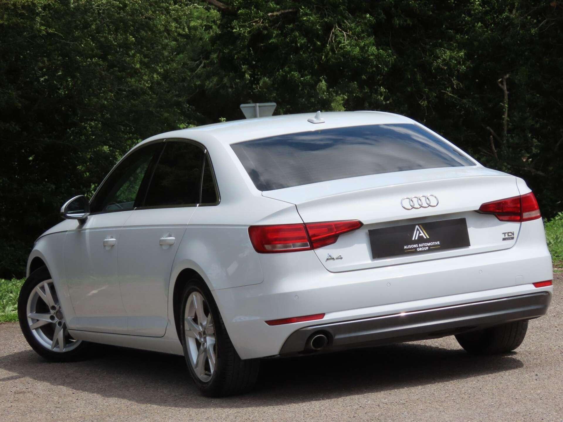 Audi A4 view 6