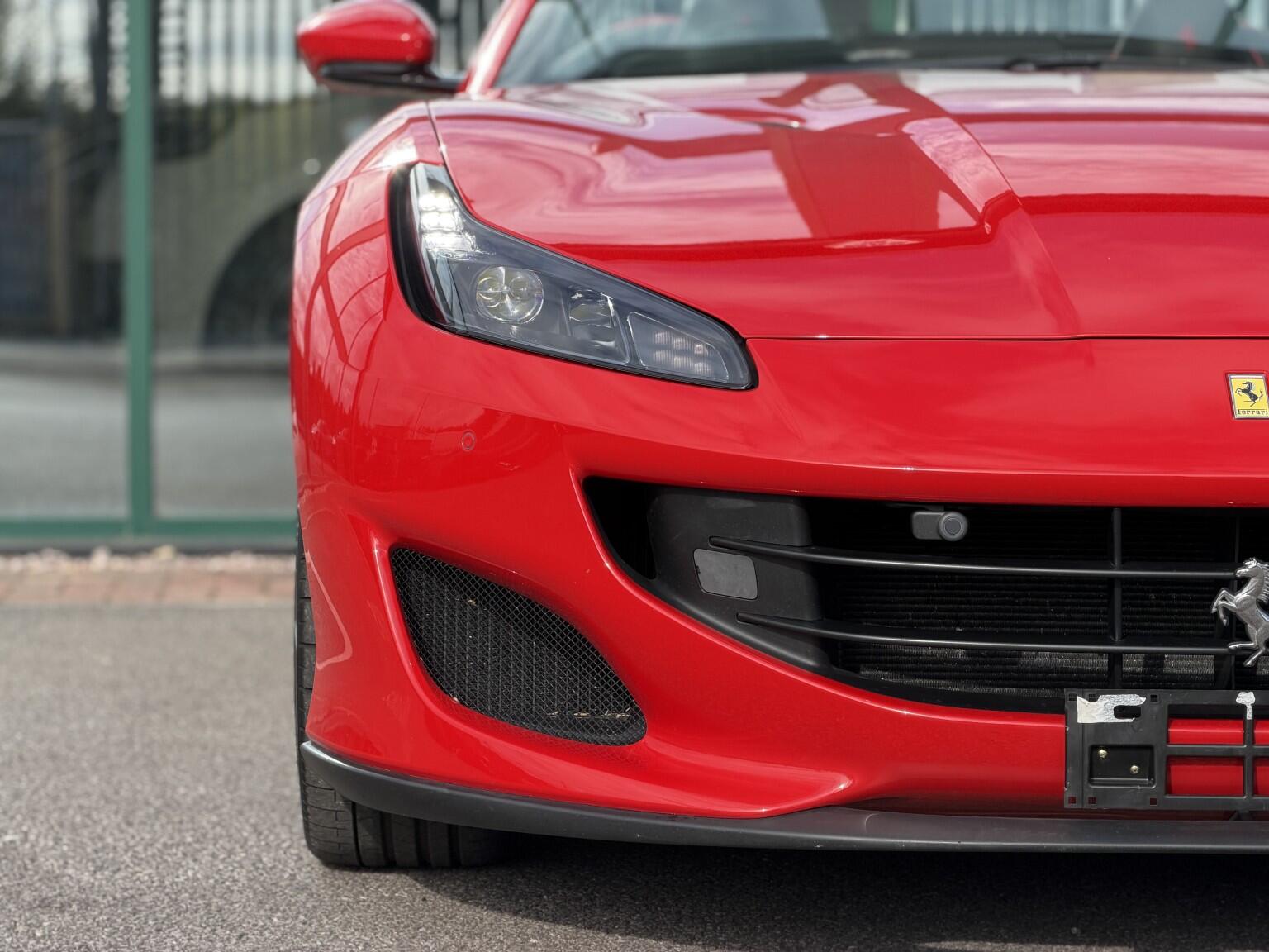 Ferrari Portofino view 16