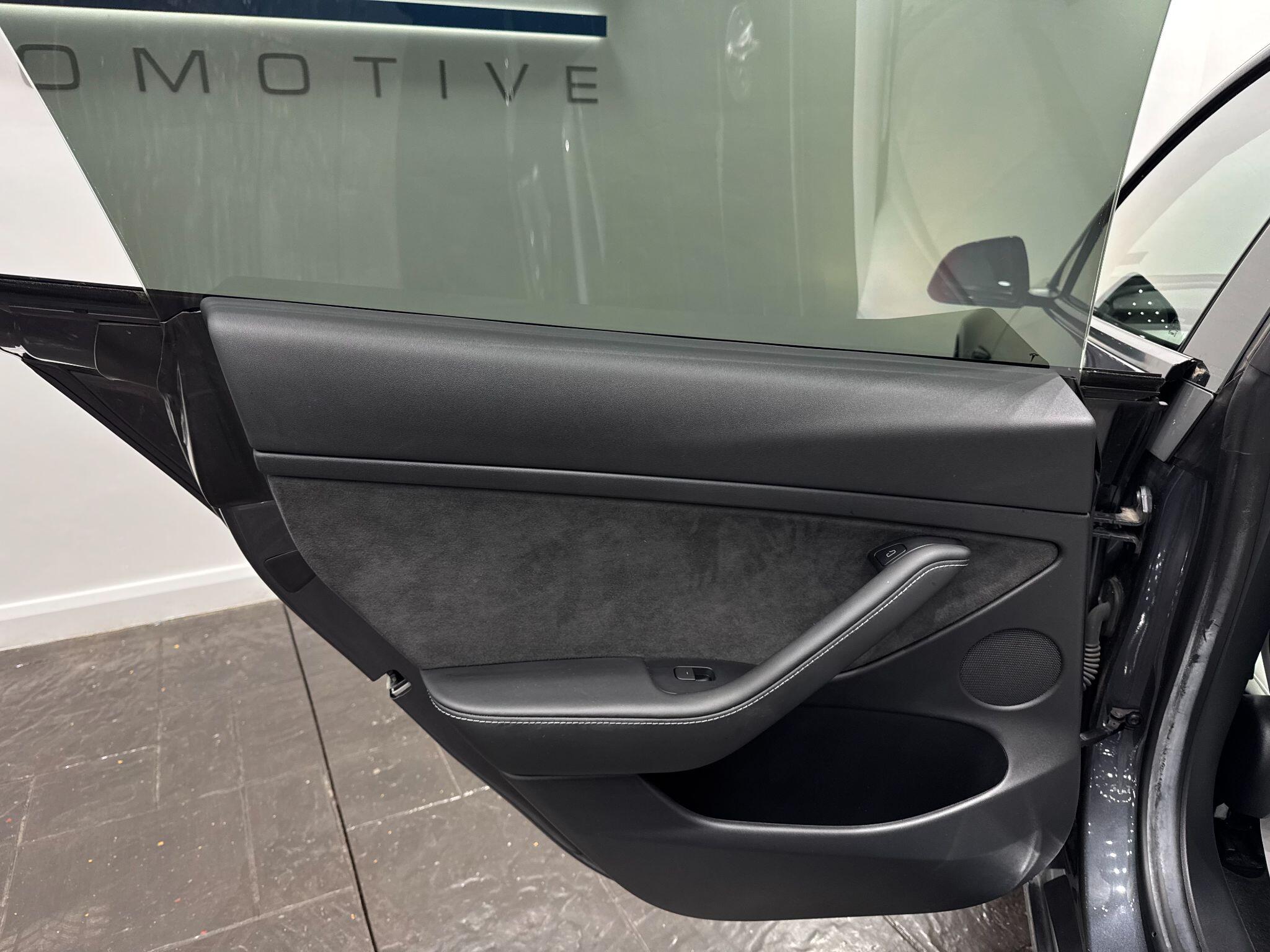 Tesla Model 3 view 50