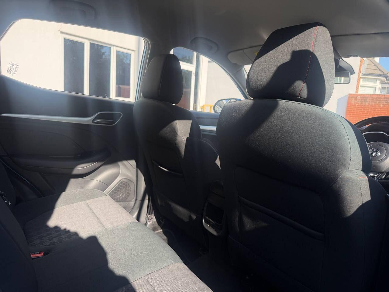 MG ZS view 13