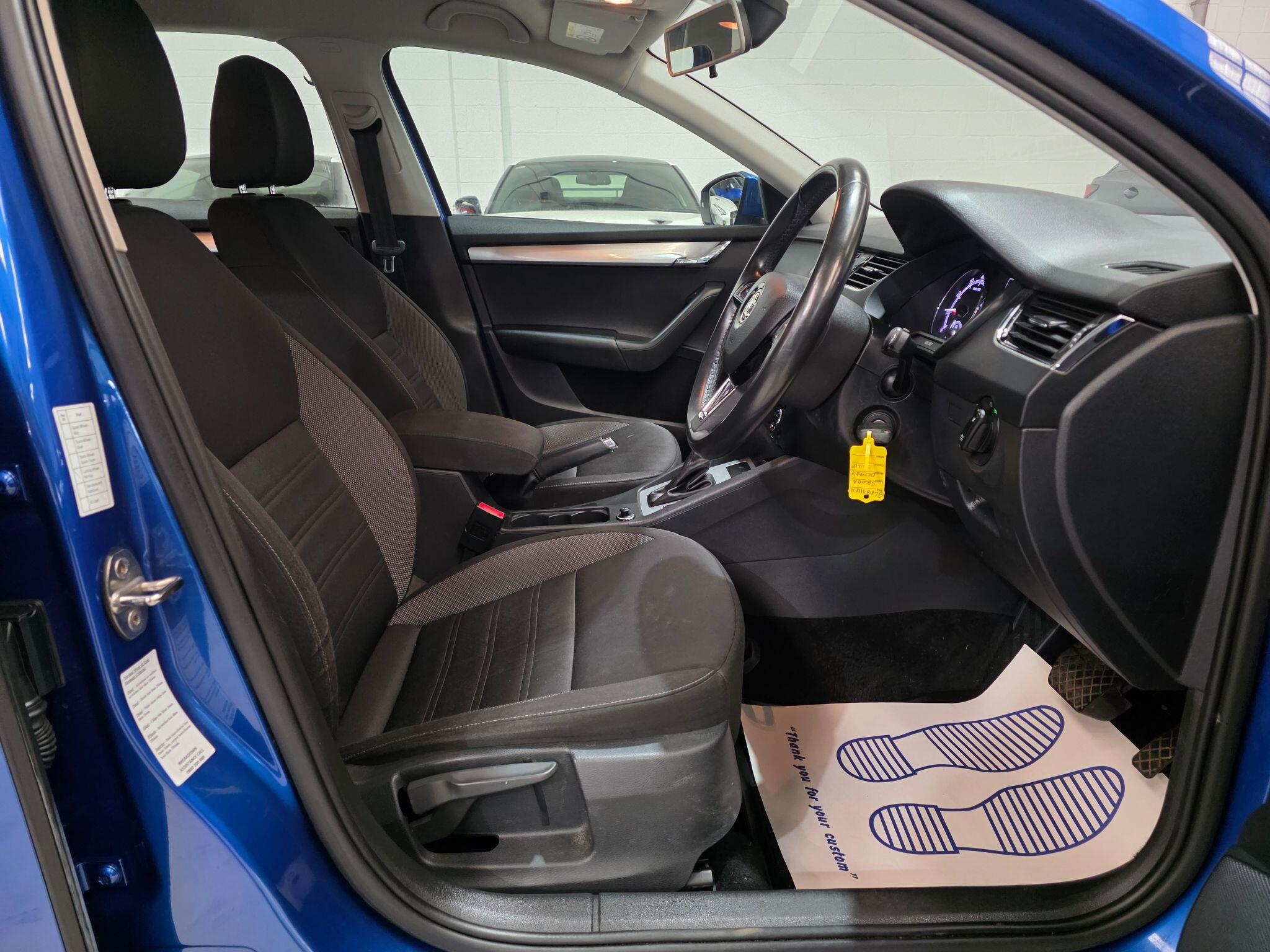 Skoda Octavia view 6