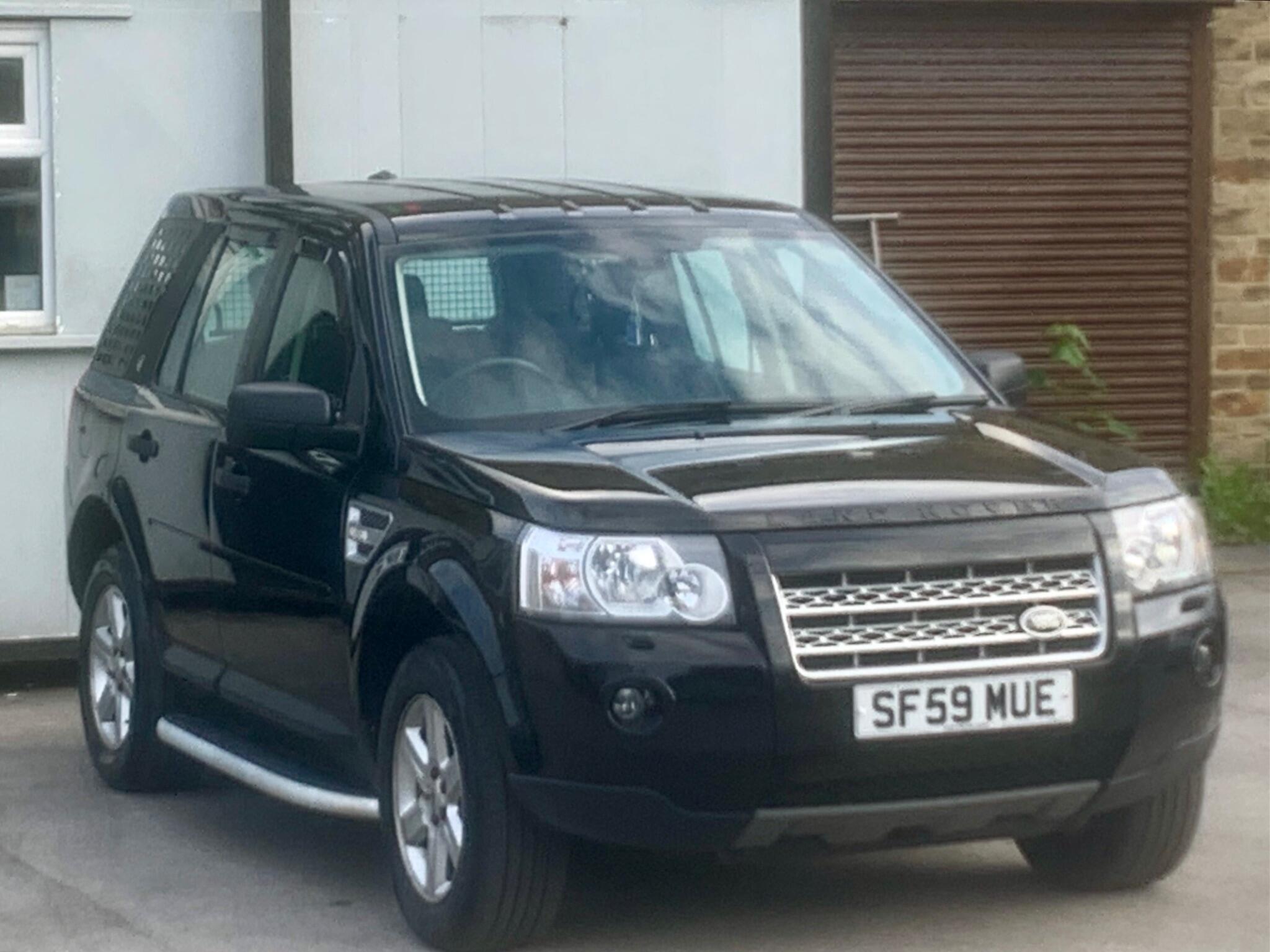 Land Rover Freelander 2 main image