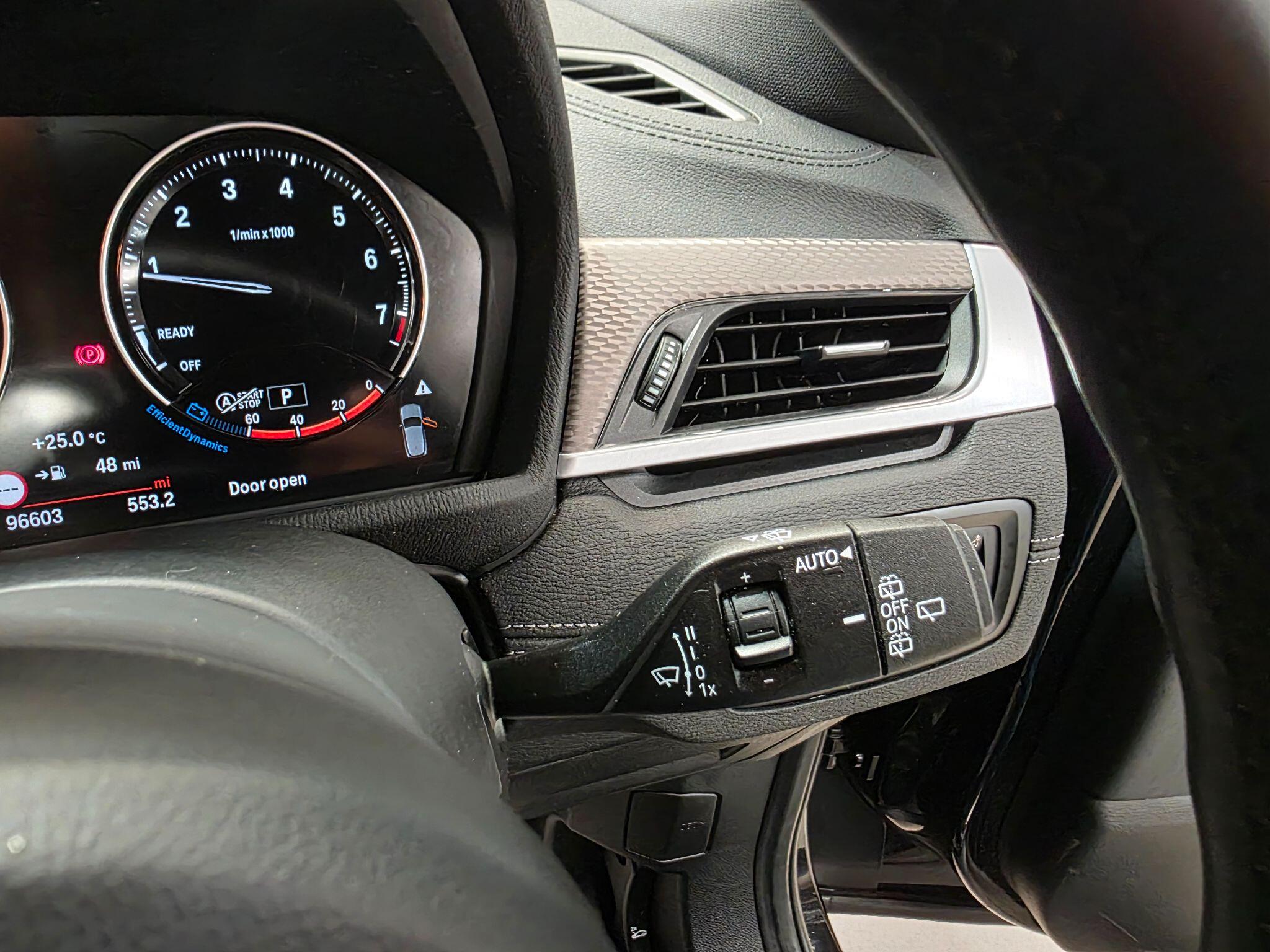 BMW X2 view 21
