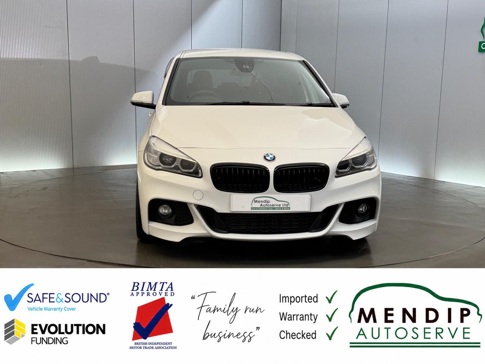 BMW 2 Series view 36