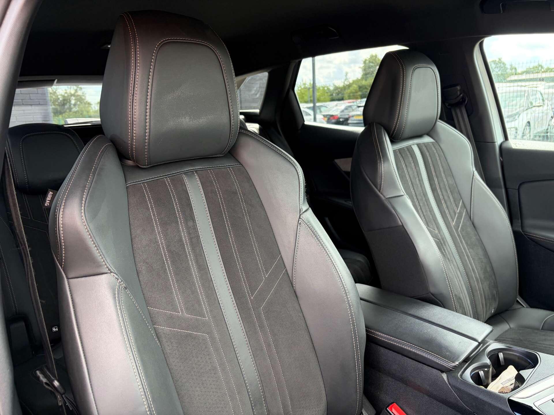 Peugeot 3008 view 36