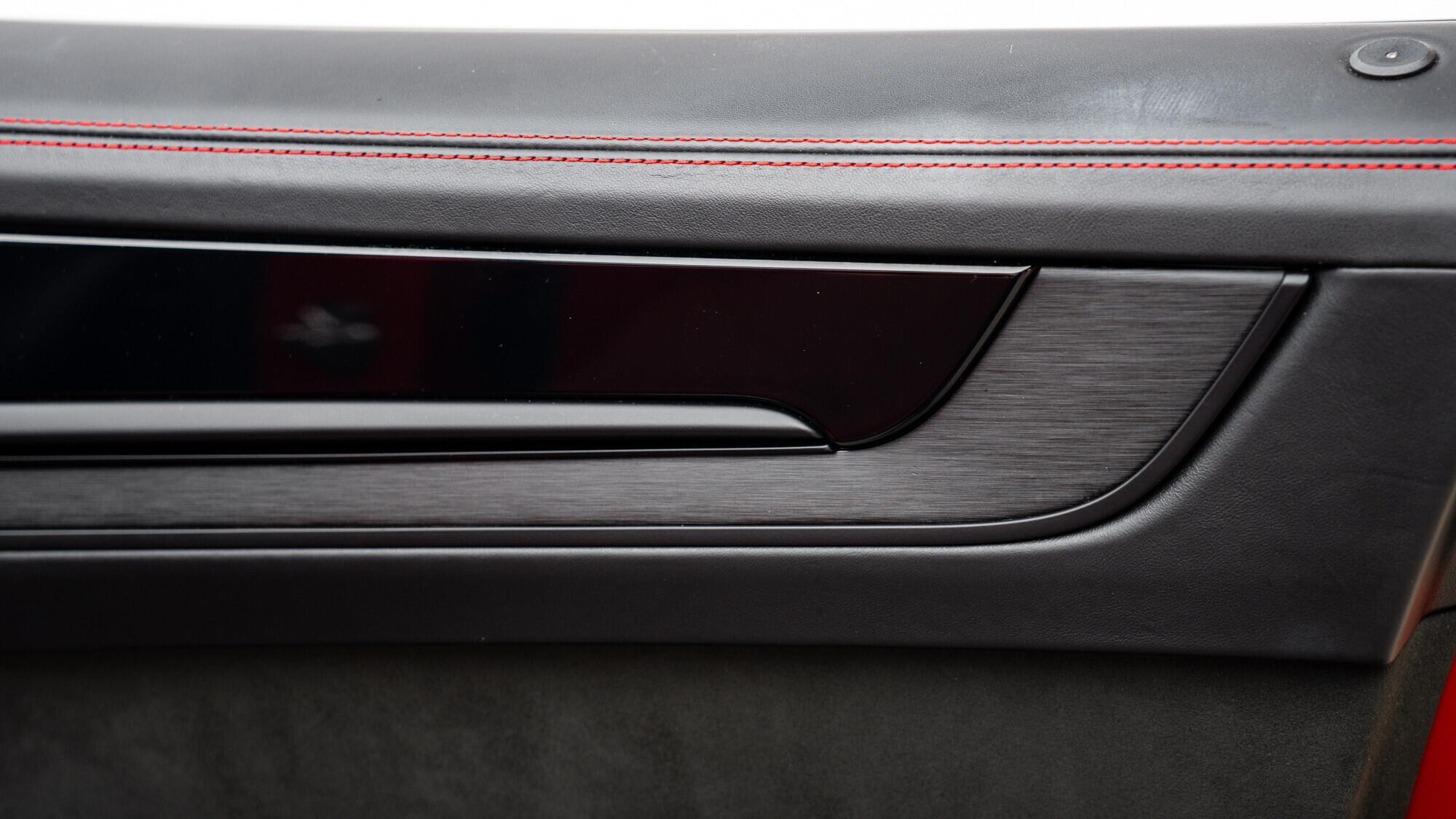 Porsche Cayenne view 45