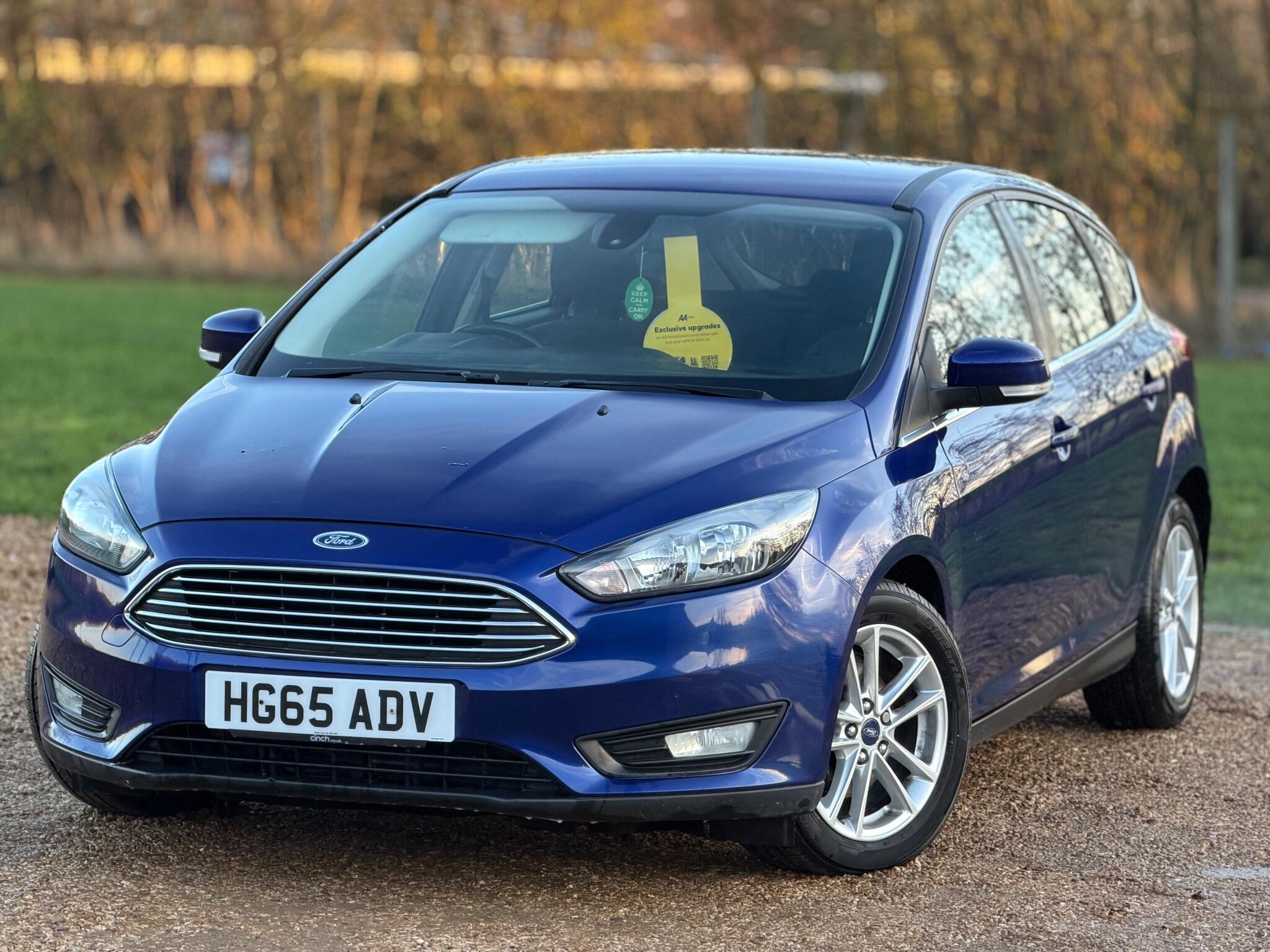 2016 Ford Focus 1.0T EcoBoost Zetec Euro 6 (s/s) 5dr image 2