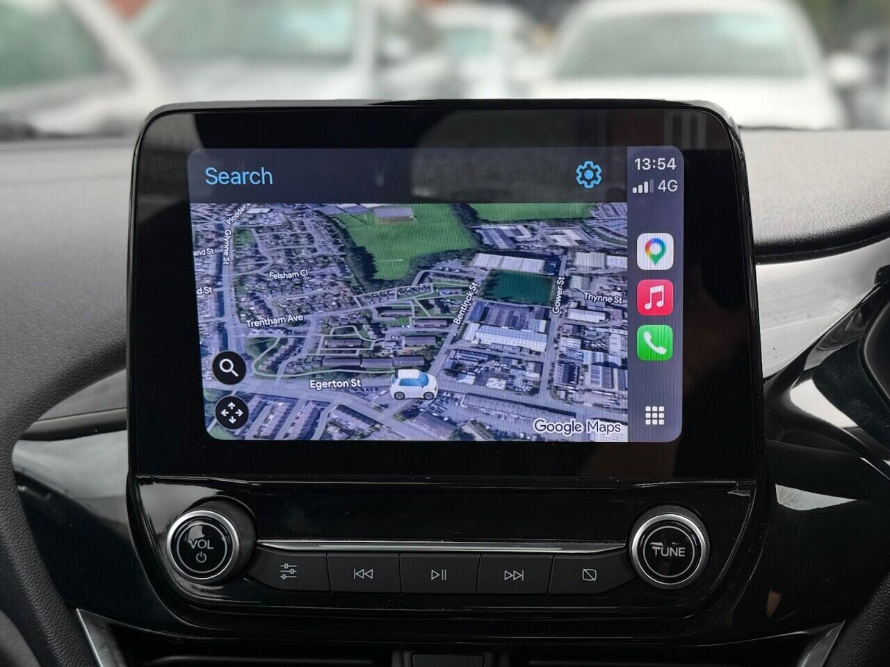 Ford Fiesta view 3