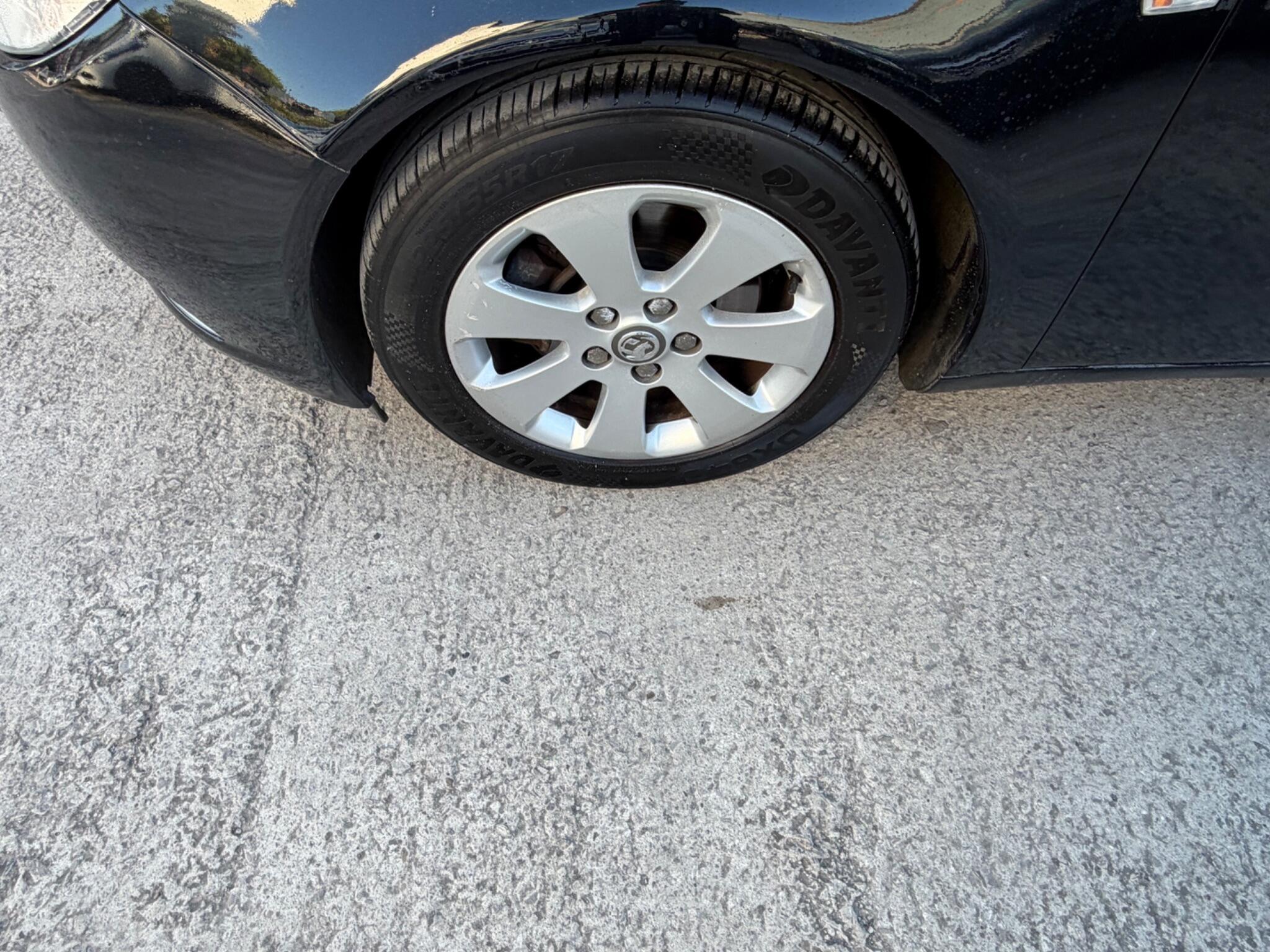 Vauxhall Insignia view 36