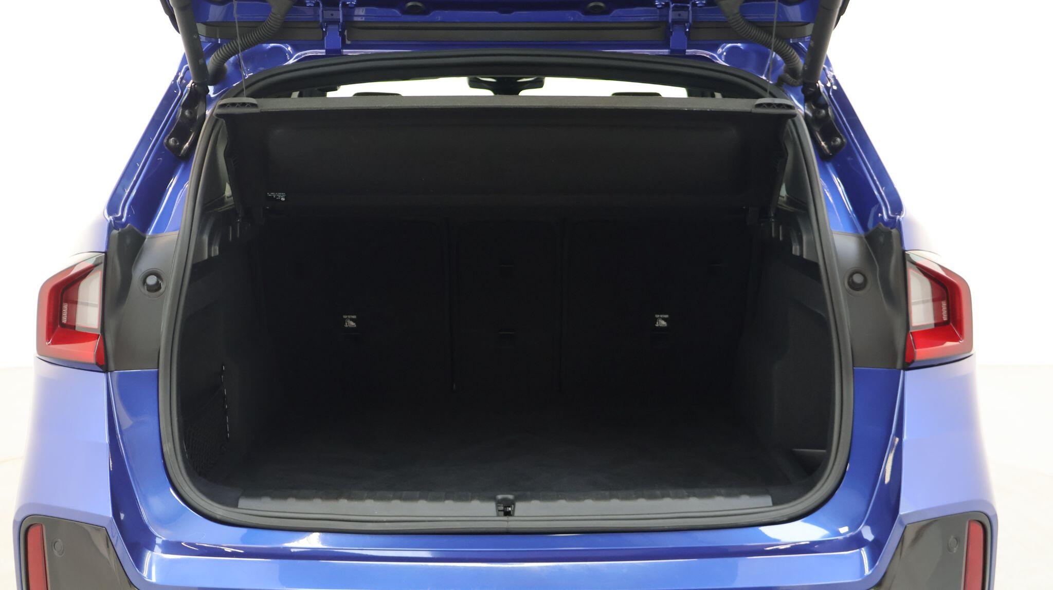 BMW X1 view 13