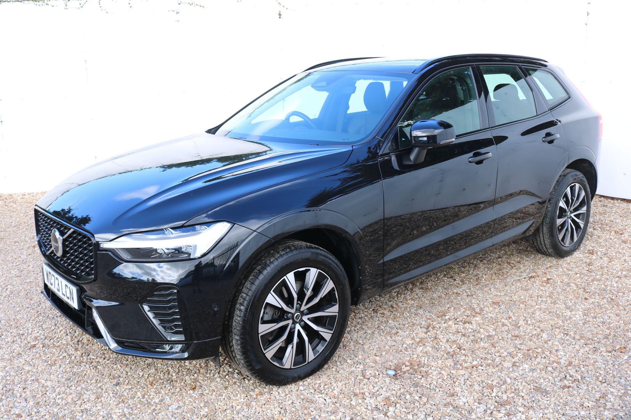 Volvo XC60 view 2