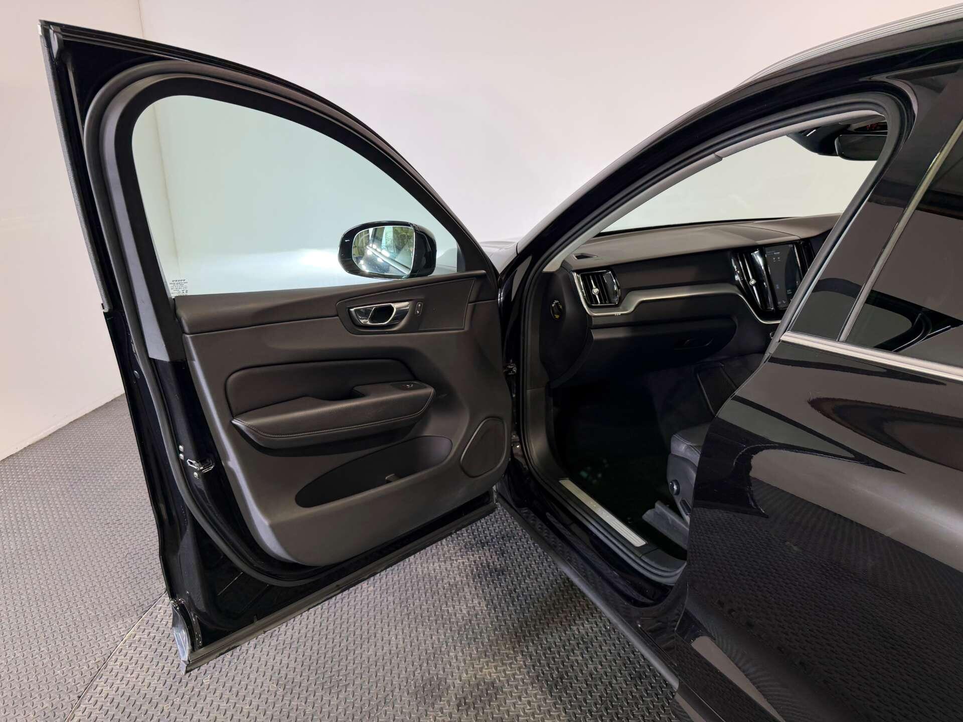 Volvo XC60 view 69